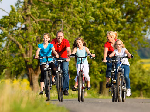 Tauberradweg erkunden- Familie Aktivurlaub Fahrradtour Liebliches Taubertal hotel