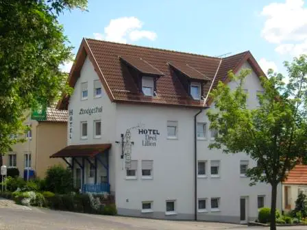 Gasthaus Hotel Drei Lilien im Lieblichen Taubertal 1 Hotel_Drei Lilien_Aussenansicht Gästehaus_Franken_Werbach